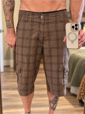 Micros Men’s Plaid Cargo Shorts Brown 34x30 Long Knee Length